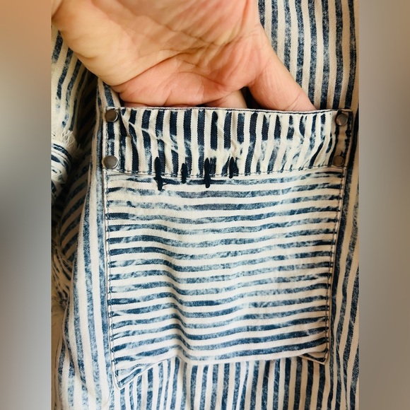 Vintage Havana Cropped Button Down Shirt size Small - Picture 6 of 13